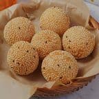 Best Sesame Ball (6) 芝麻球 in Richmond, TX